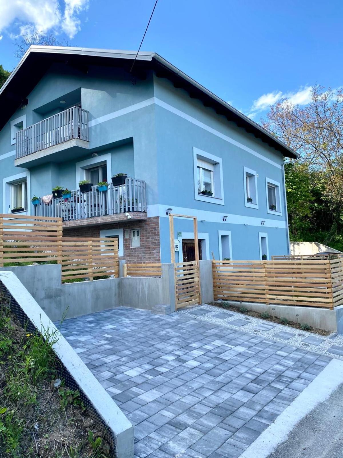 Lizmari Apartamento Podčetrtek Exterior foto